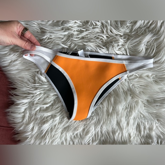Hoaka Swimwear Orange Bikini Bottom Size M/L Low Cut Cheeky Fit White Trim - Picture 3 of 6